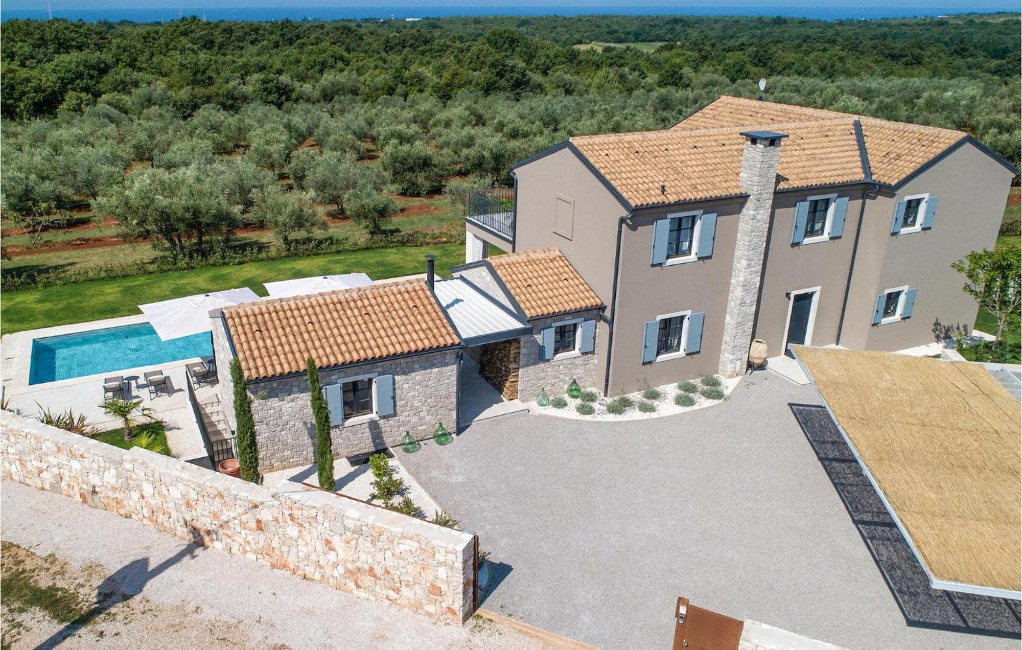 Casa Cupra Ferienhaus